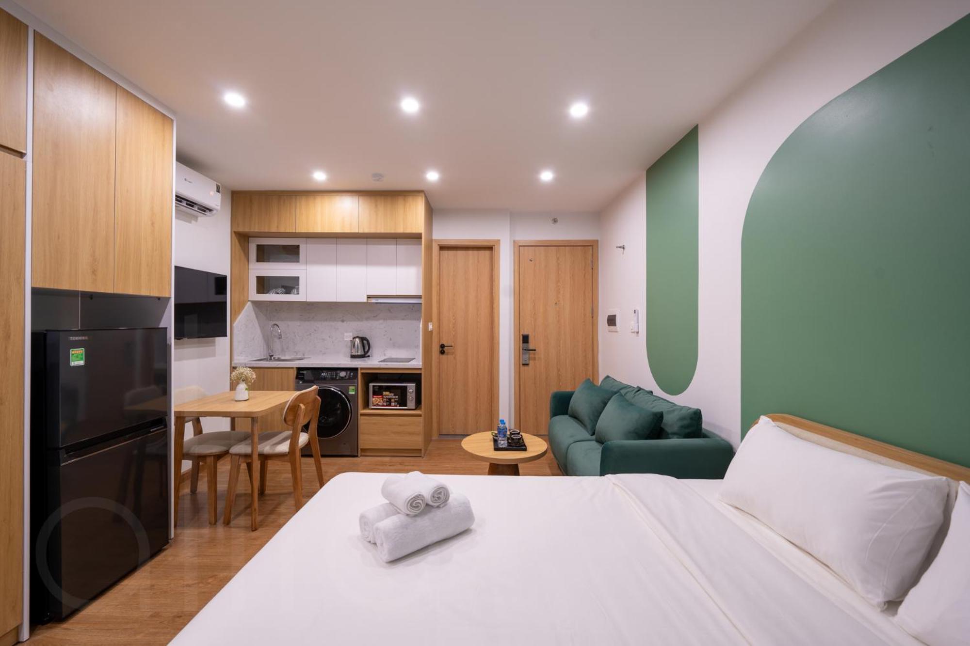 Moonlit Serviced Apartment Hanoi Bagian luar foto